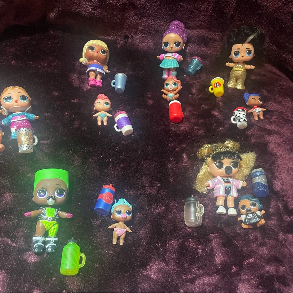 L.O.L. Surprise! Colorful Dolls and Accessories Set